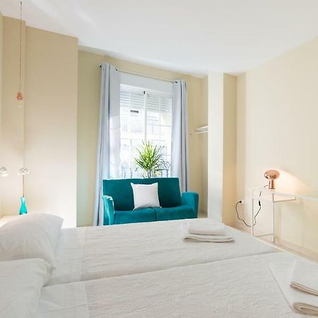 Gr2-Large Groups Apt-Walking Distance To Old Town Apartment Malaga Ngoại thất bức ảnh