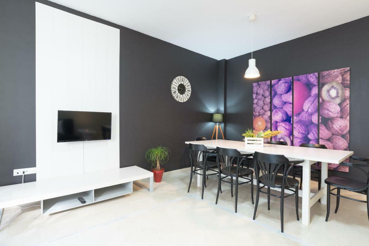 Gr2-Large Groups Apt-Walking Distance To Old Town Apartment Malaga Ngoại thất bức ảnh